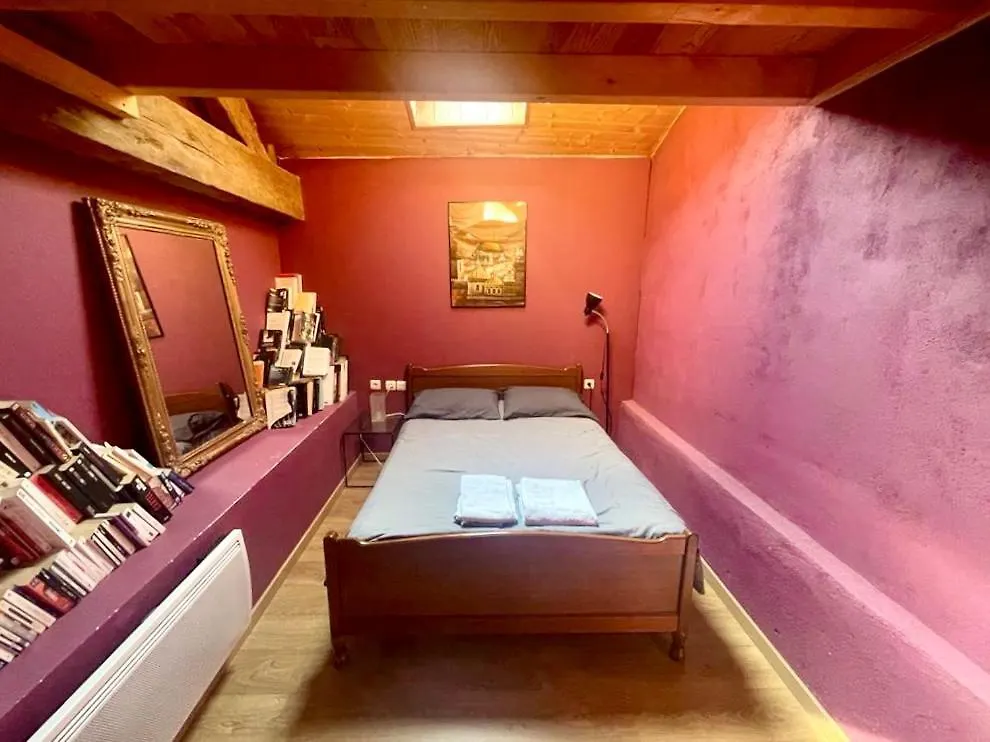 Holiday home Maison De Campagne Chaleureuse Mun